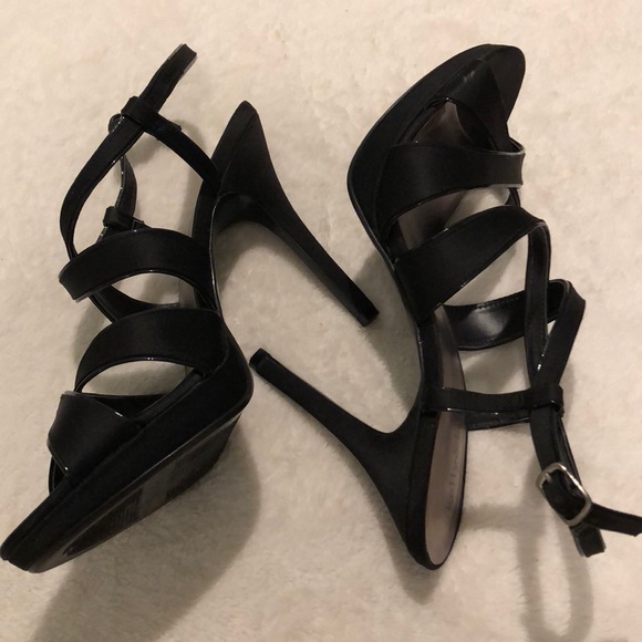 Black satin strappy heels - Picture 2 of 5